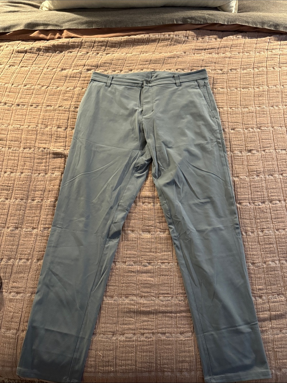 Lululemon ABC Classic Fit Trousers in Charcoal - 35x31